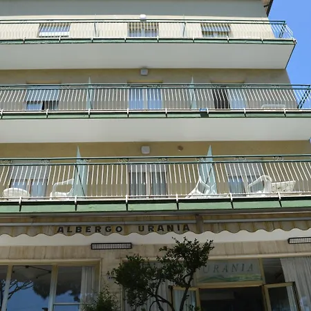 Urania Hotel